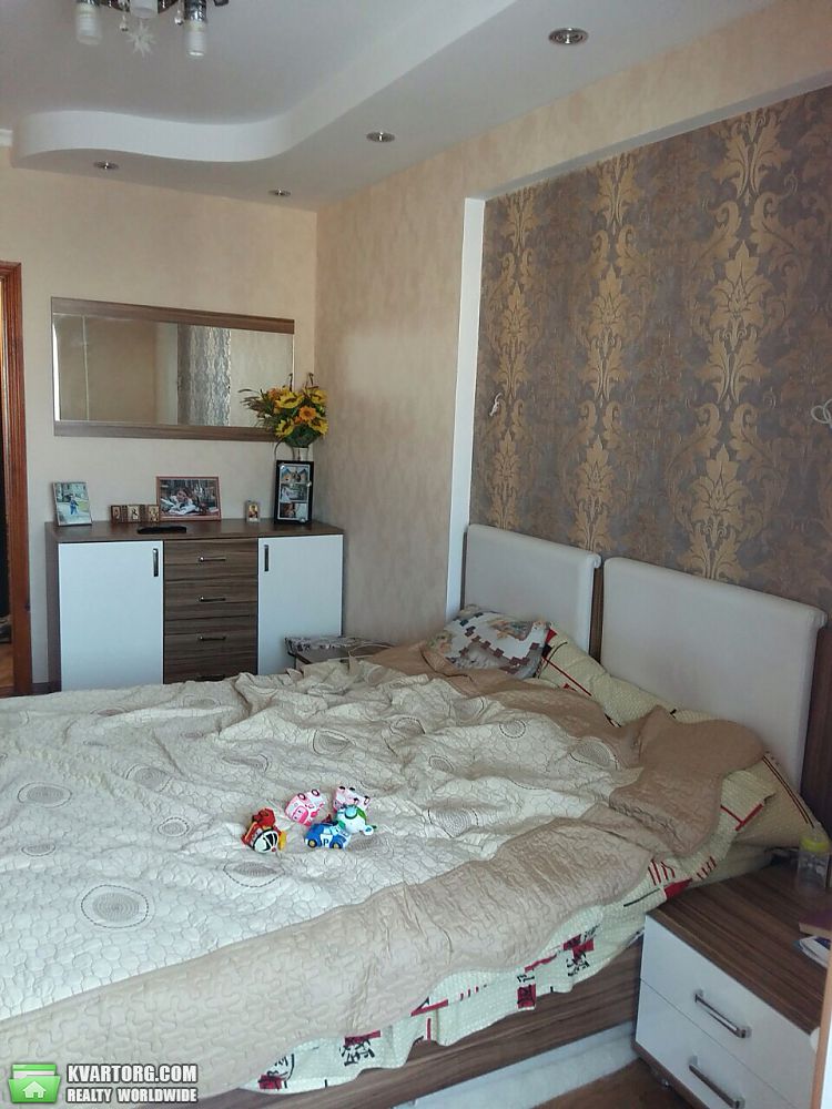 Rent out 2-room apartment. Киев,  Кольцевая дорога — photo 5