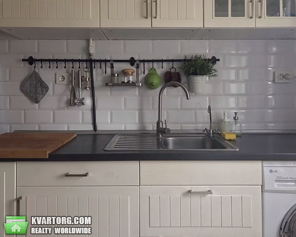 Rent out 2-room apartment. Киев,  Вернадского бул — photo 8
