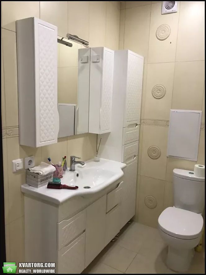 Rent out 1-room apartment. Киев,  Межевая — photo 7