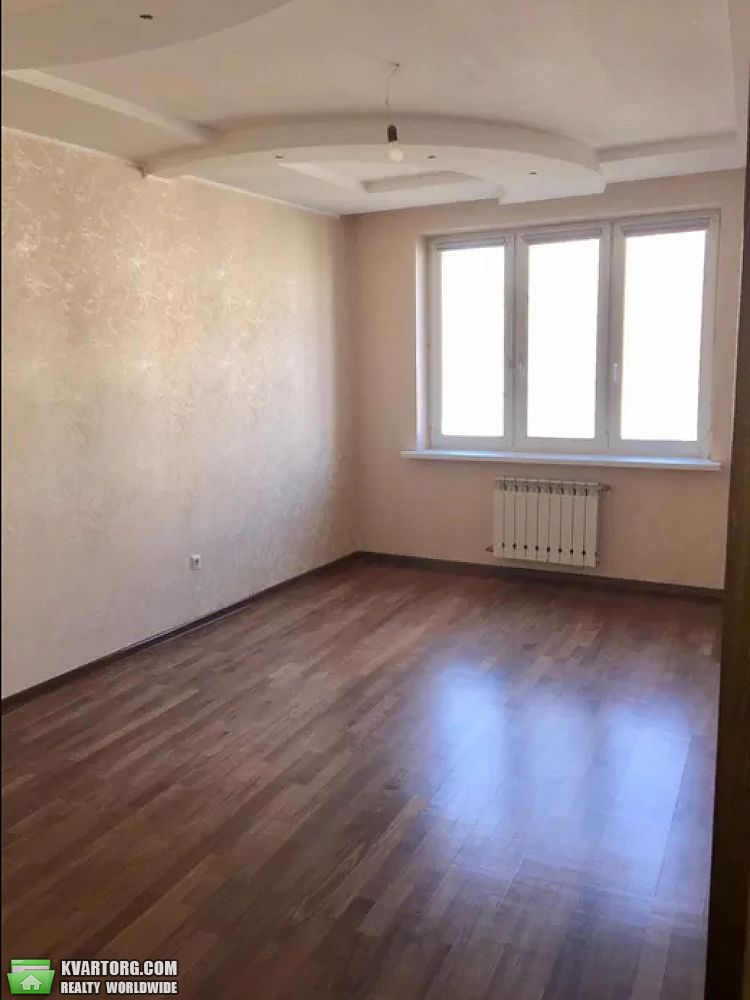 Rent out 4-room apartment. Киев,  Днепровская наб — photo 5