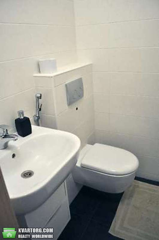 Rent out 2-room apartment. Киев, Лобановского проспект — photo 8