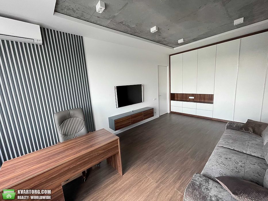 Rent out 3-room apartment. Киев,  Никольско-Слободская — photo 9