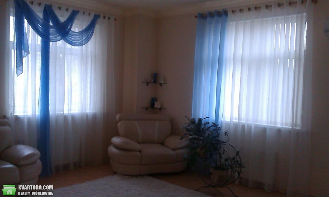 Rent out 2-room apartment. Киев,  Антоновича — photo 2