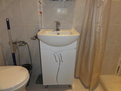 Rent out 1-room apartment. Харьков, Культуры 10 — photo 8