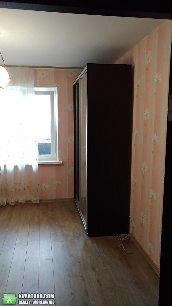 Rent out 2-room apartment. Киев, Волгоградская — photo 9