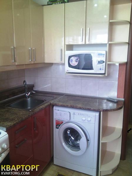 Sell 1-room apartment. Киев,  Лесной пр — photo 2