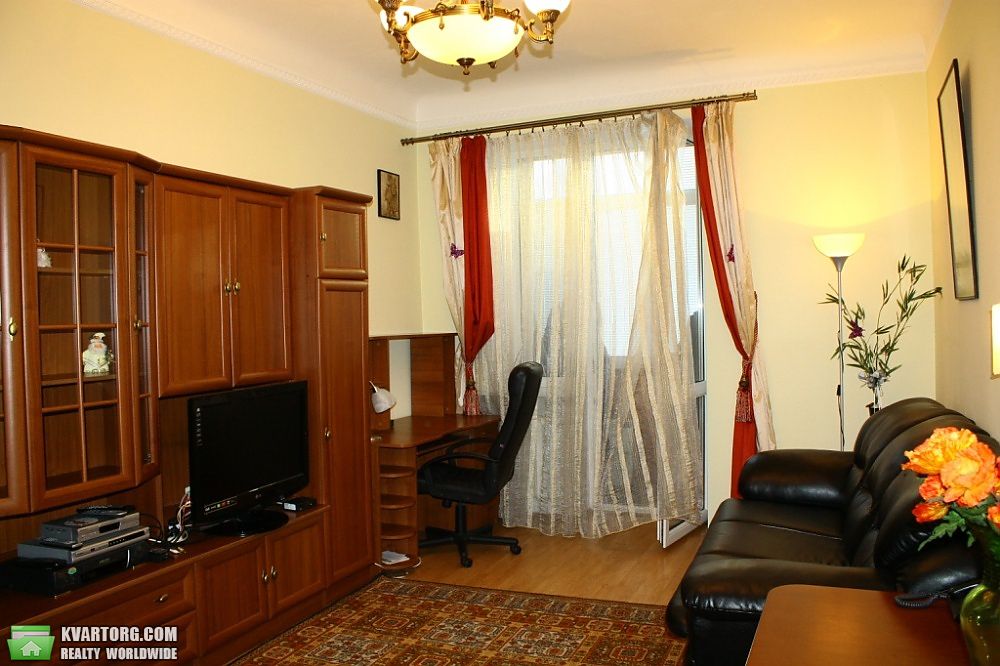 Sell 2-room apartment. Киев,  Большая Васильковская — photo 4