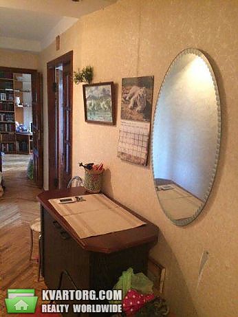 Rent out 3-room apartment. Киев,  Днепровская наб — photo 2