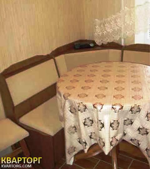 Rent out 2-room apartment. Киев,  Героев Днепра — photo 2