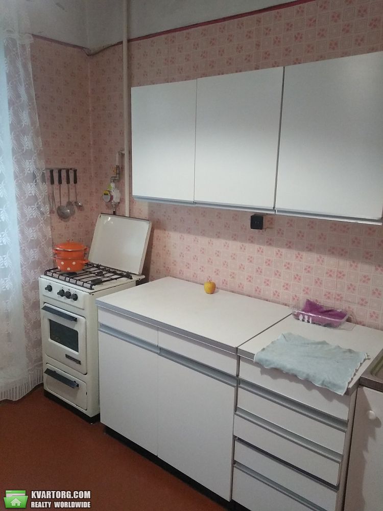 Rent out 1-room apartment. Киев,  Героев Днепра — photo 1