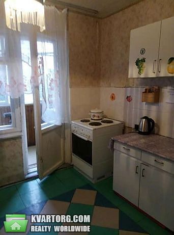 Rent out 2-room apartment. Киев,  Черновола — photo 2