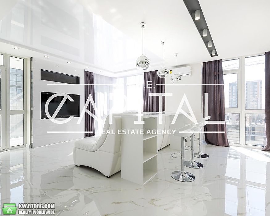 Rent out 2-room apartment. Киев, Предславинская — photo 1