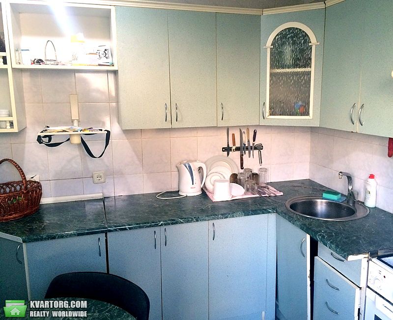 Sell 4-room apartment. Киев,  Курчатова — photo 1