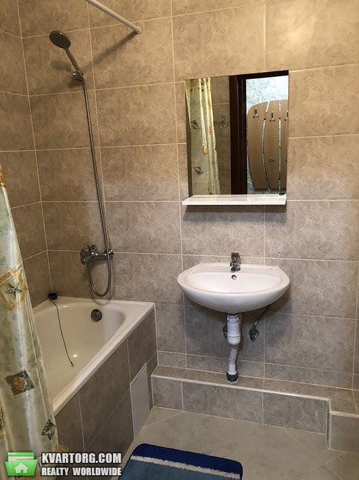 Rent out 1-room apartment. Киев,  Крушельницкой — photo 5