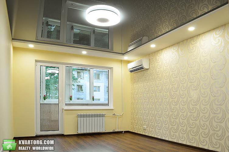 Sell 2-room apartment. Одесса, проспект Маршала Жукова — photo 1
