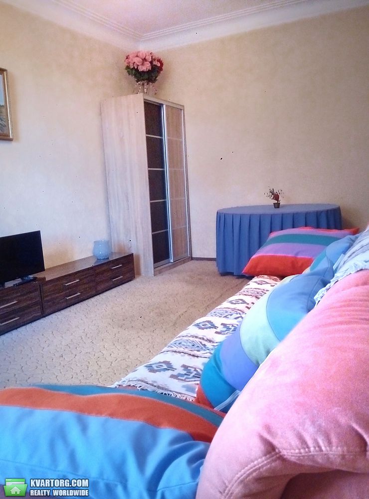 Rent out 1-room apartment. Киев,  Бажова — photo 2