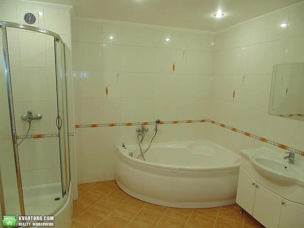 Rent out 3-room apartment. Киев,  Кадетский Гай — photo 5