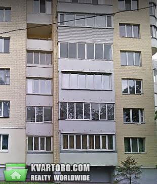 Rent out 2-room apartment. Киев,  Смоленская — photo 2