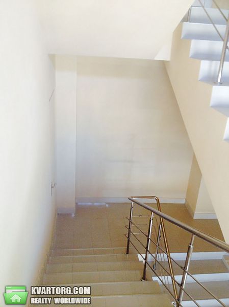 Rent out office. Киев, Еленовская — photo 8