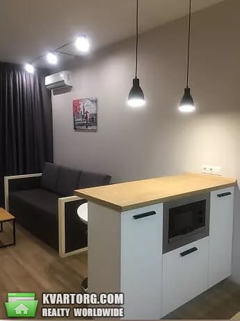 Rent out 1-room apartment. Киев,  Харьковское шоссе — photo 4