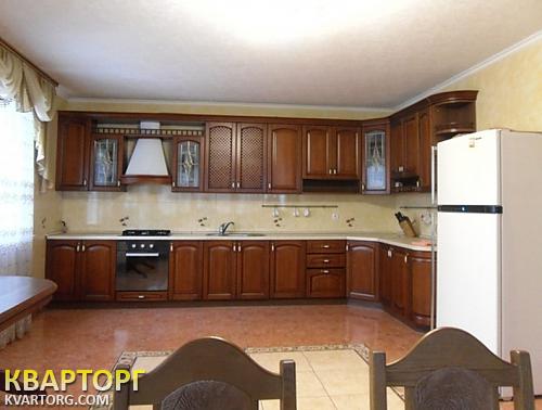 Rent out house. Киев, Ягодная — photo 1