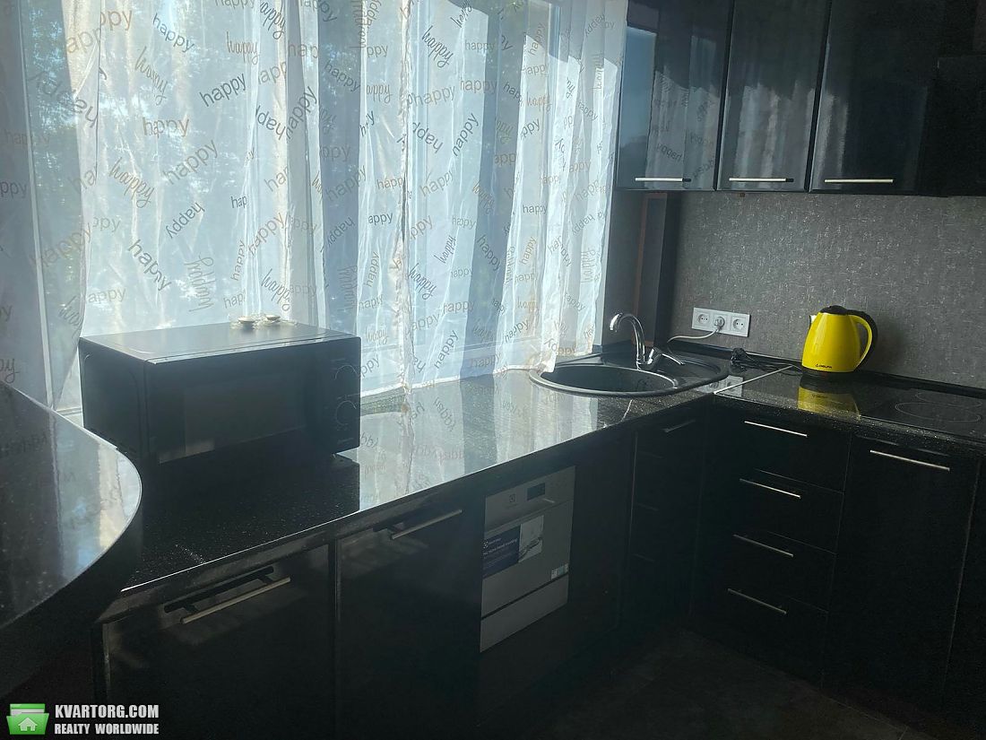 Rent out 1-room apartment. Киев, бул.Дружбы Народов — photo 5