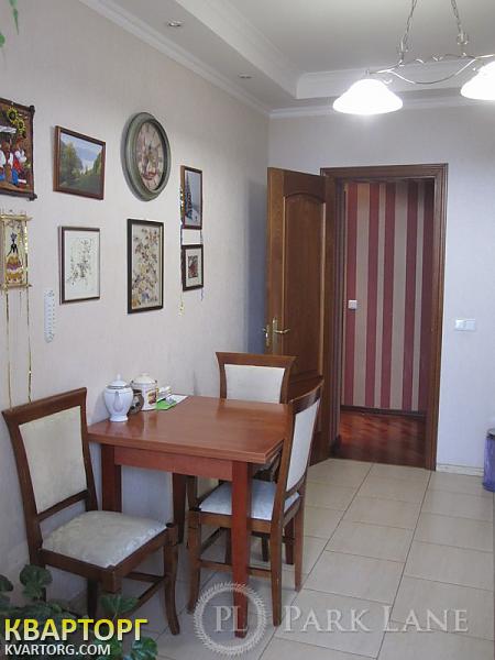 Sell 3-room apartment. Киев,  Старонаводницкая — photo 8
