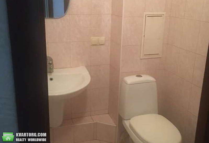 Rent out 1-room apartment. Киев,  Зодчих — photo 3