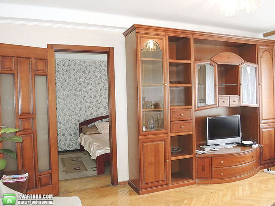 Rent out 2-room apartment. Киев,  Леси Украинки бул — photo 3