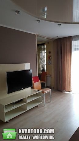 Rent out 1-room apartment. Киев,  Новопироговская — photo 4
