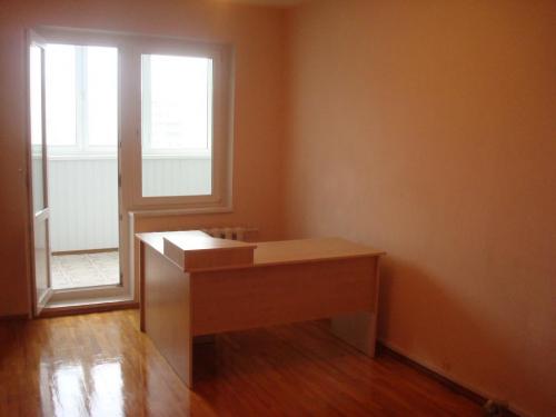 Rent out office. Киев, Бажана Николая просп. — photo 1