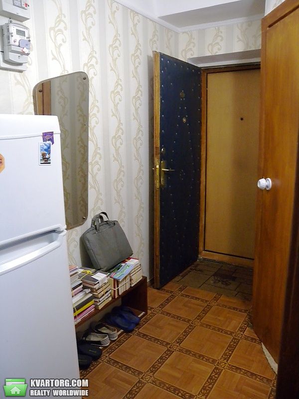 Rent out 1-room apartment. Киев,  Русановский бул — photo 6