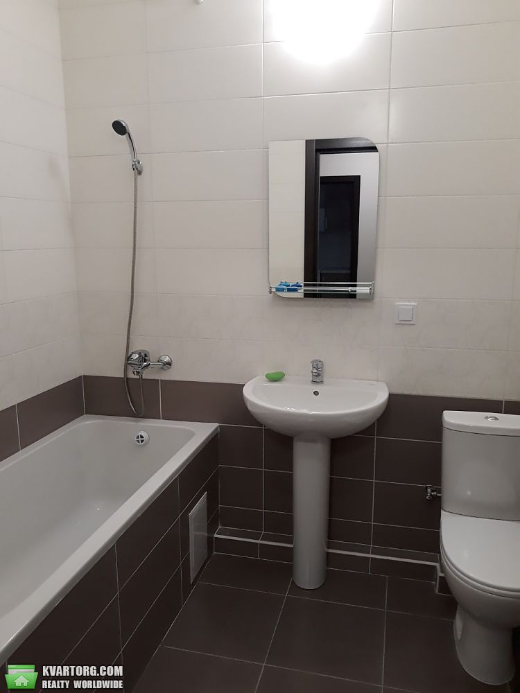 Rent out 1-room apartment. Киев, Пчилки — photo 4