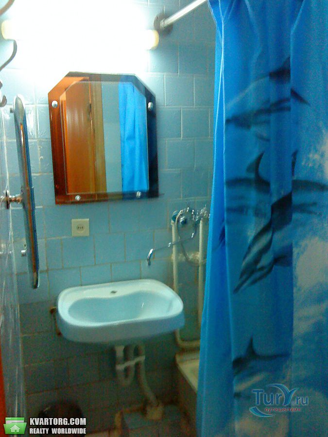 Rent out 1-room apartment. Харьков, Гвардейцев Широнинцев — photo 3
