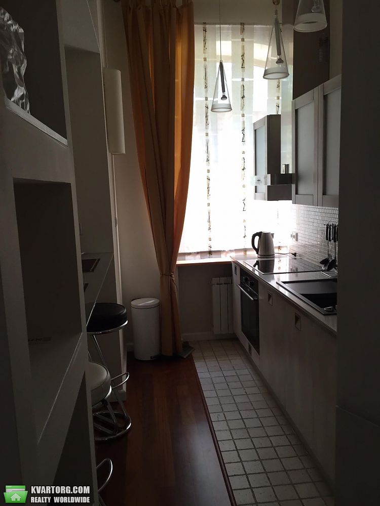 Rent out 2-room apartment. Киев,  Городецкого — photo 4