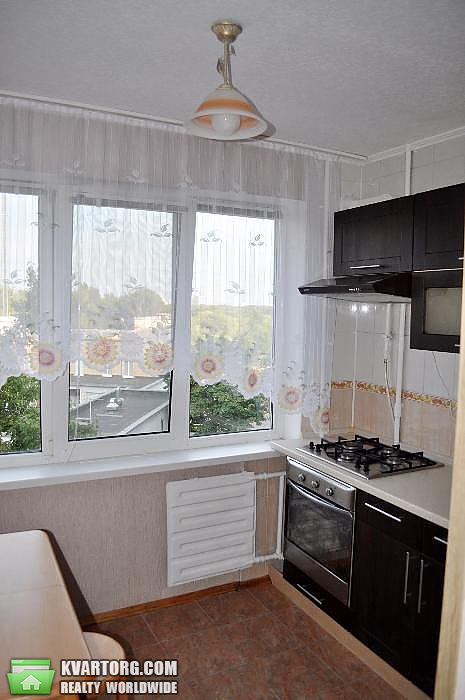 Sell 3-room apartment. Киев,  Приречная — photo 3