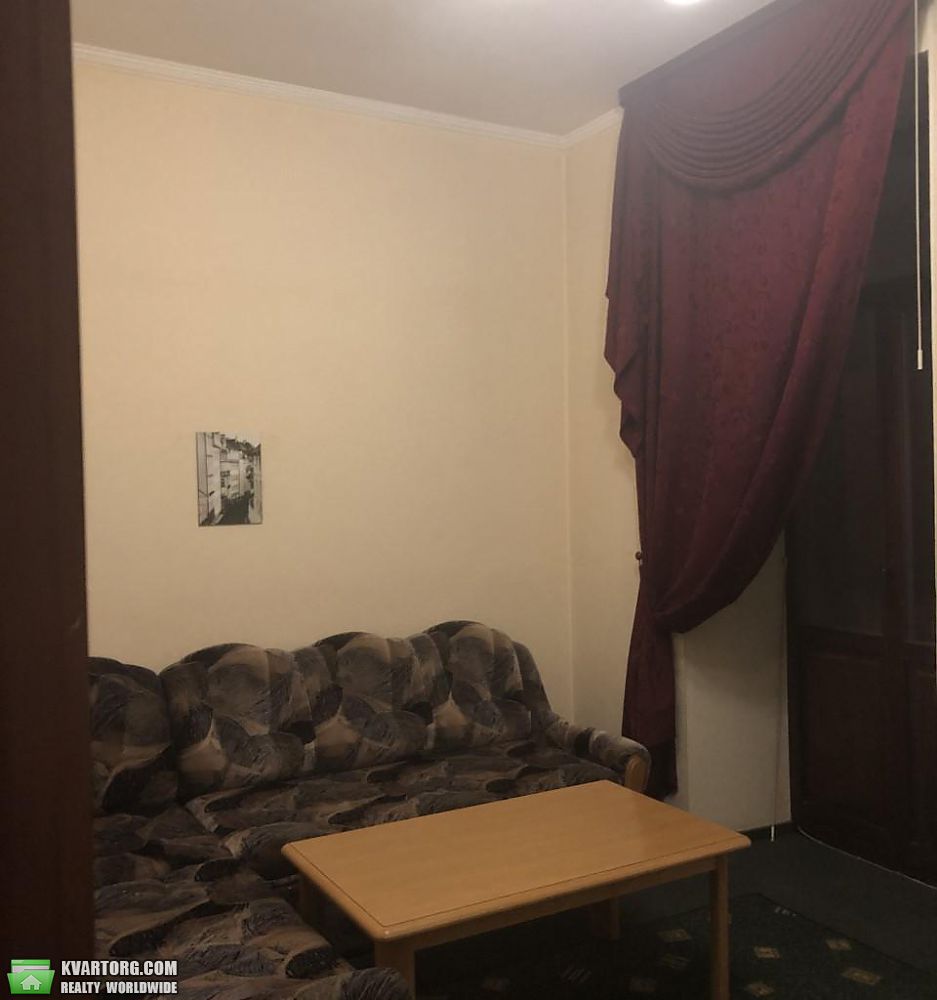 Rent out 2-room apartment. Киев,  Набережно-Крещатикская — photo 3