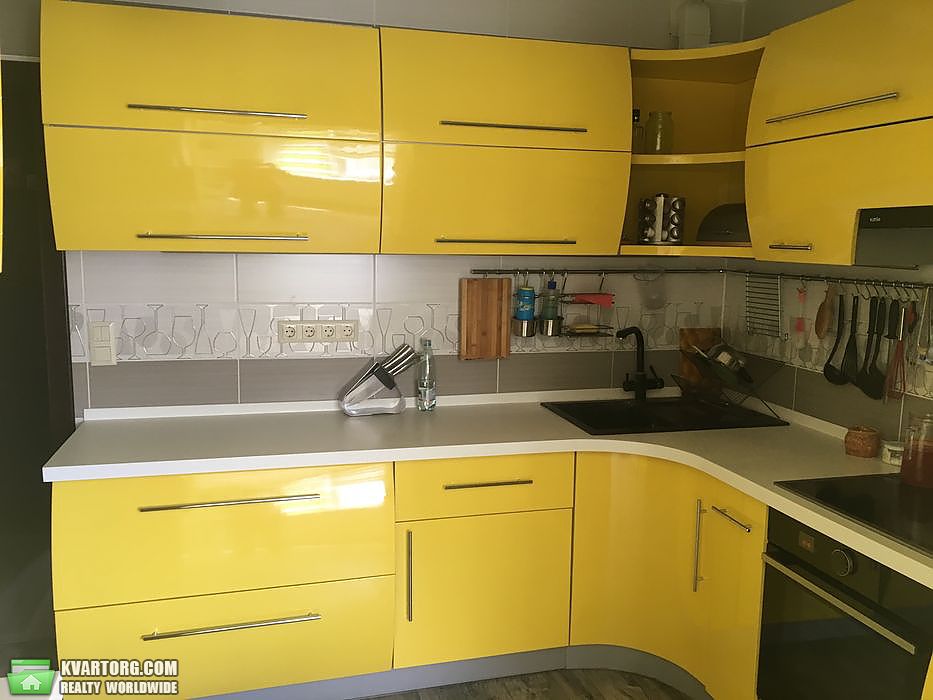 Rent out 3-room apartment. Киев, Мишуги — photo 8