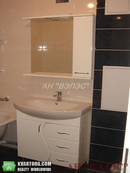 Sell 2-room apartment. Киев, Лесной пр — photo 3