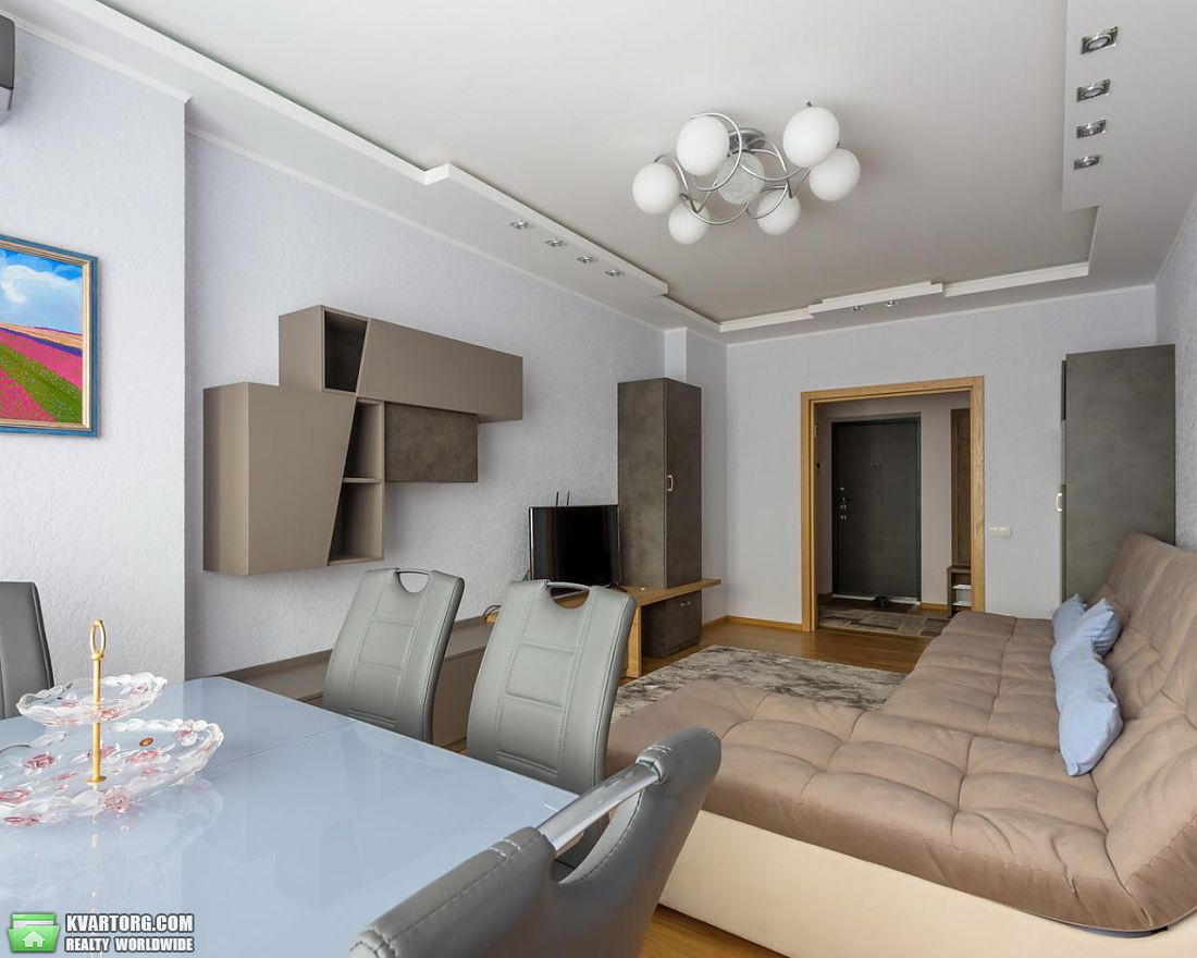 Rent out 2-room apartment. Киев,  Подвысоцкого — photo 2