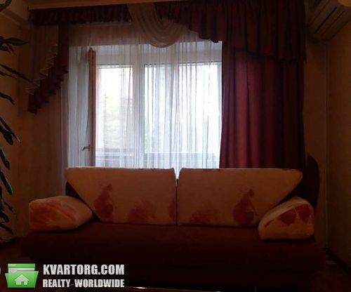 Sell 2-room apartment. Киев, Краснознаменная — photo 1