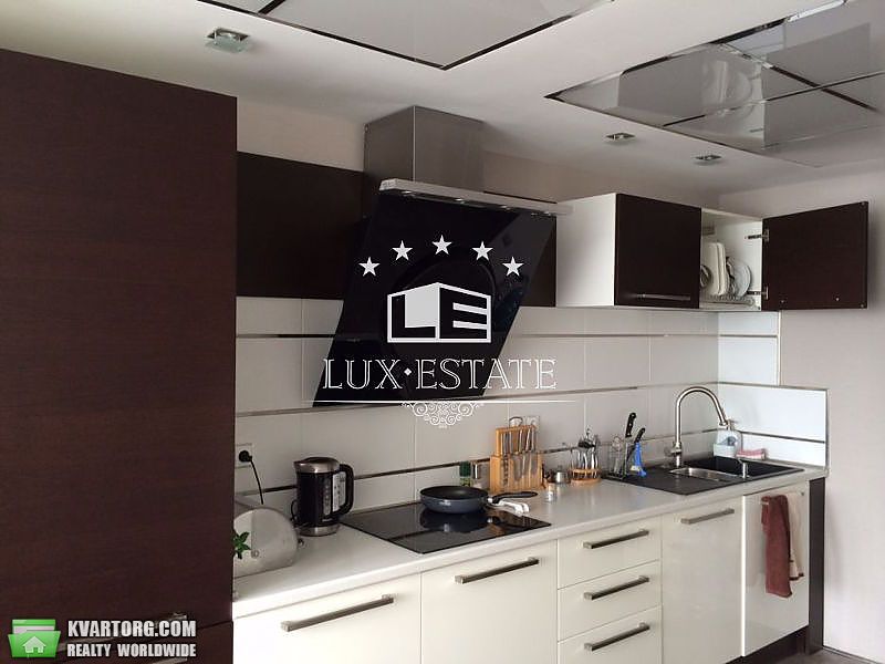 Rent out 2-room apartment. Киев,  Ломоносова — photo 3