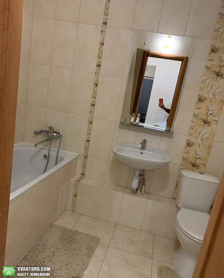 Rent out 1-room apartment. Киев,  Бажана — photo 3