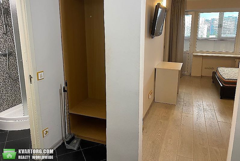 Sell 1-room apartment. Киев,  Русановская наб — photo 7