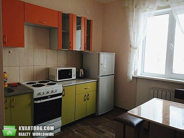Rent out 2-room apartment. Киев, Героев Сталинграда — photo 9