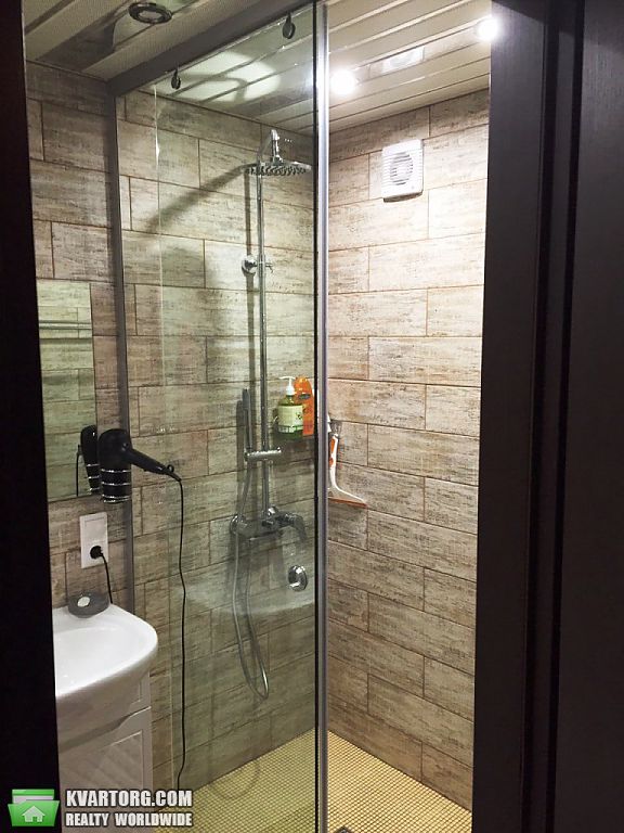 Rent out 2-room apartment. Киев,  Леси Украинки бул — photo 7