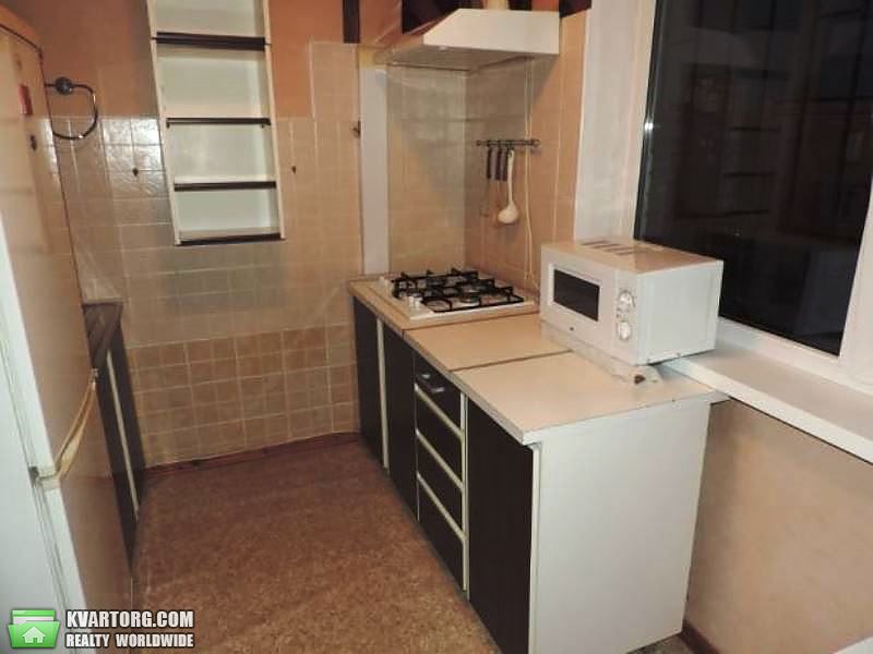 Sell 3-room apartment. Киев,  Ватутина пр — photo 2