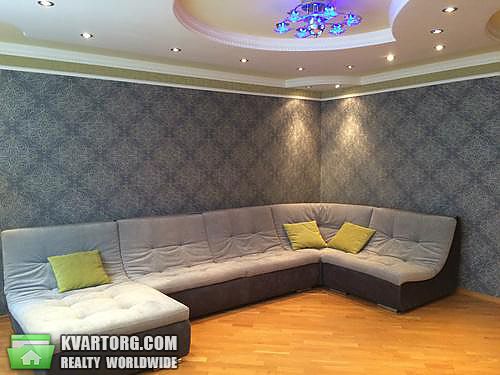 Sell 5-room apartment. Киев,  Пчелки — photo 1