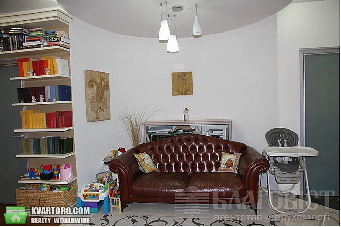 Sell 2-room apartment. Киев, Жилянская — photo 2