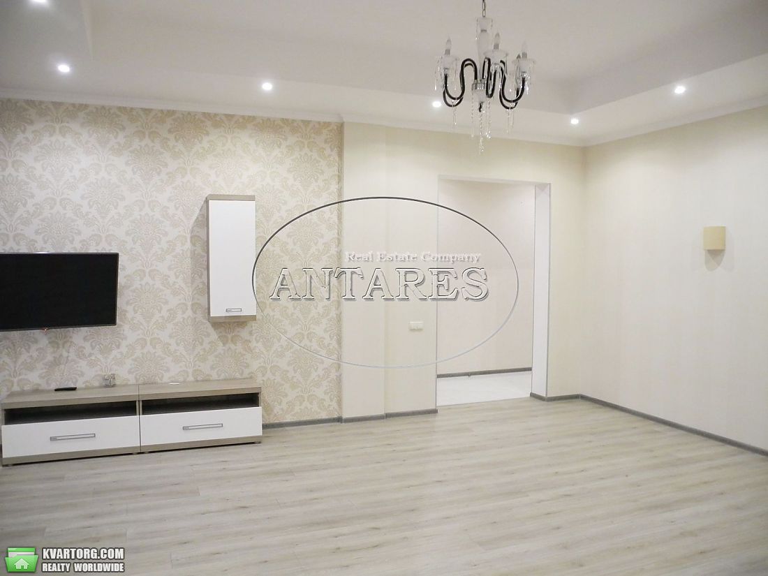 Rent out 2-room apartment. Киев, Сергея Струтинского — photo 8
